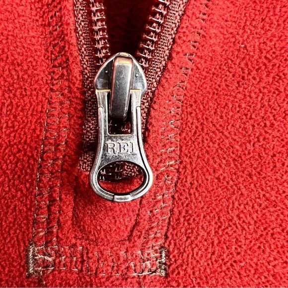 REI Fleece Pullover in Burnt Red Size Men's Large - Picture 3 of 7
